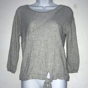 2/$20 Grey & Gray Crop Stripe Knit Womens Top XS Gray White